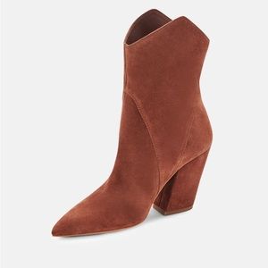 Dolce Vita Nestly Bootie 7.5 Brandy colored suede